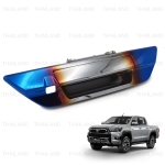 มือเปิดท้ายกระบะ มือจับท้าย เว้ารูกล้อง 1 ชิ้น สีไทเทเนียม สำหรับ Toyota Hilux Revo SR5 ปี 2015-2022